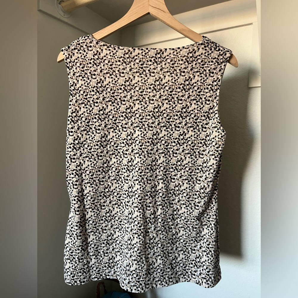 Dot Print Top - Picture 2 of 3